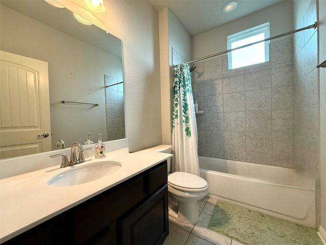 5308 Baythorne DR, Austin, TX 78747