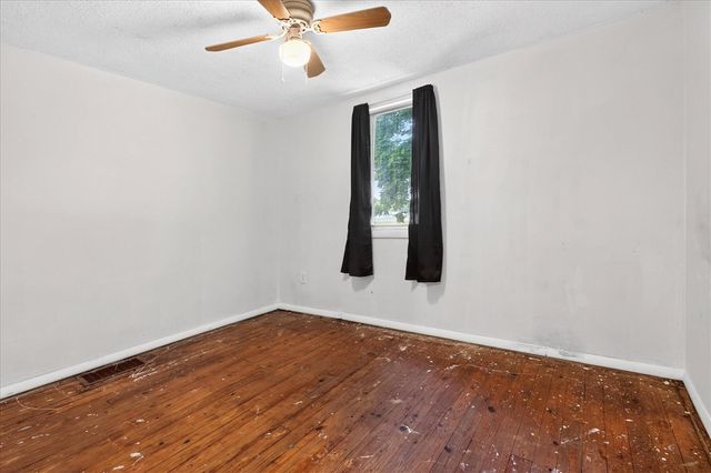 1032 Brookfield Drive, Saint Joseph, MI 49085