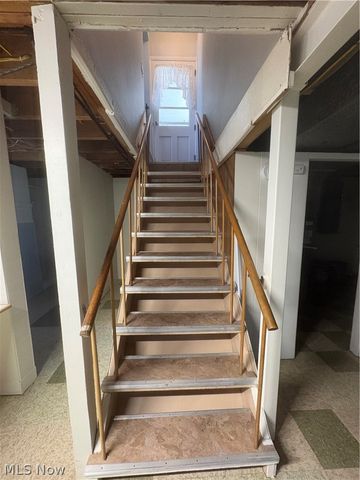 511 Edison Street, Struthers, OH 44471