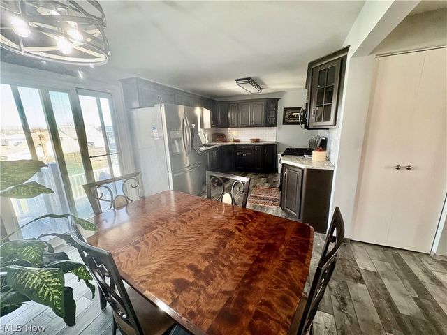 511 Edison Street, Struthers, OH 44471