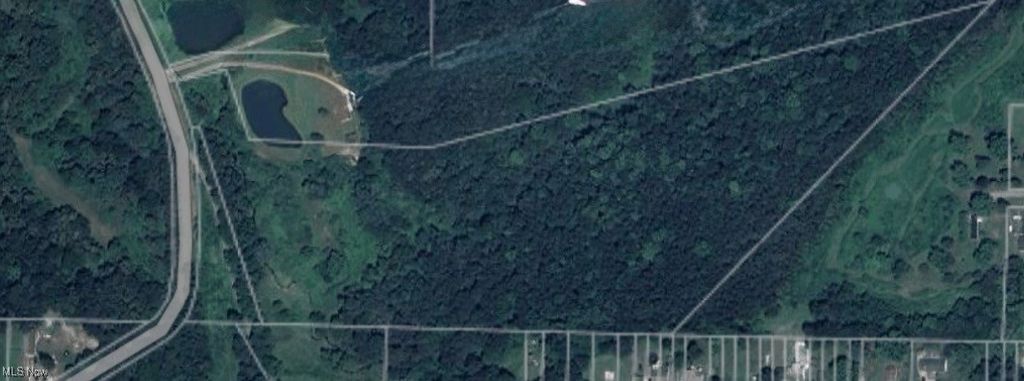 2492 Irish Ridge Road, East Liverpool, OH 43920