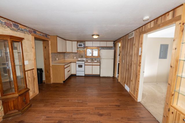 6266 10th Street, Twin Lake, MI 49457