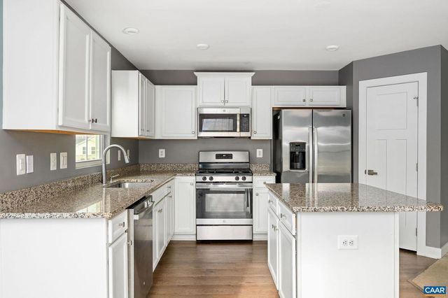 17 ARCHER CIR, Palmyra, VA 22963