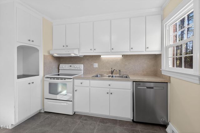 1113 Knollwood NW Drive, Wilson, NC 27896