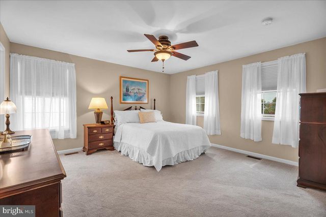 51 JEFFERSON AVE, Berlin, NJ 08009