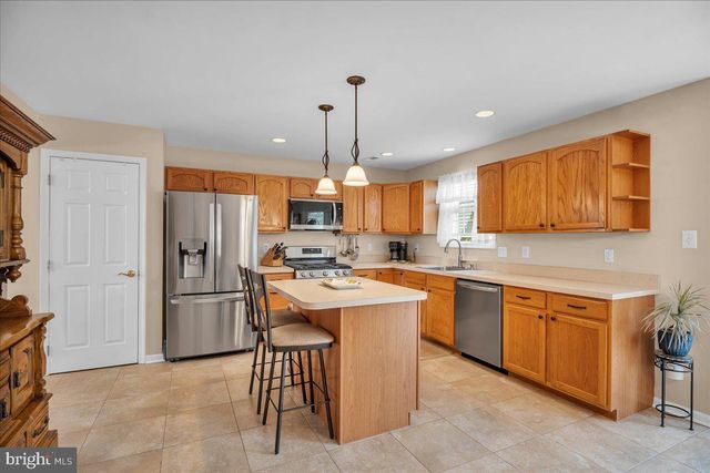 51 JEFFERSON AVE, Berlin, NJ 08009