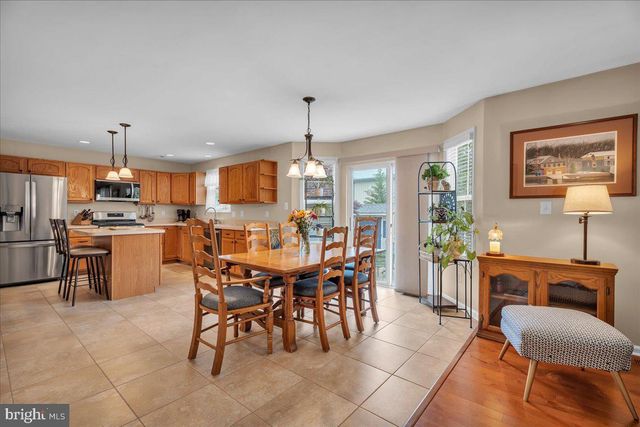 51 JEFFERSON AVE, Berlin, NJ 08009