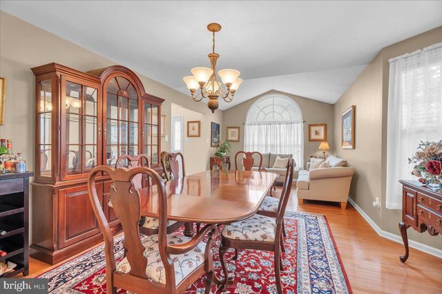 51 JEFFERSON AVE, Berlin, NJ 08009
