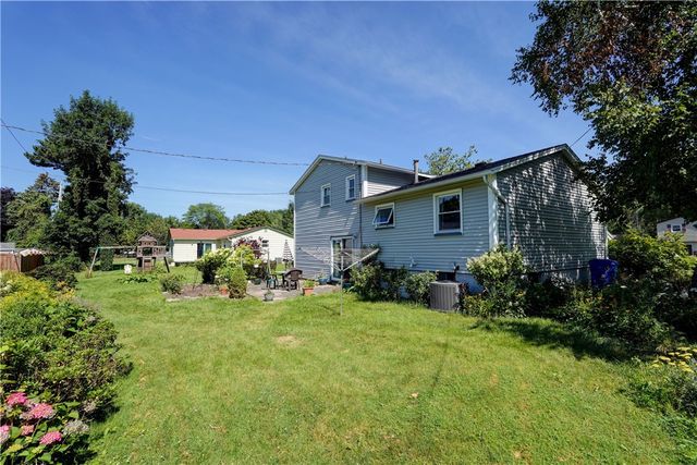 225 Cross Gates Rd, Greece, NY 14606