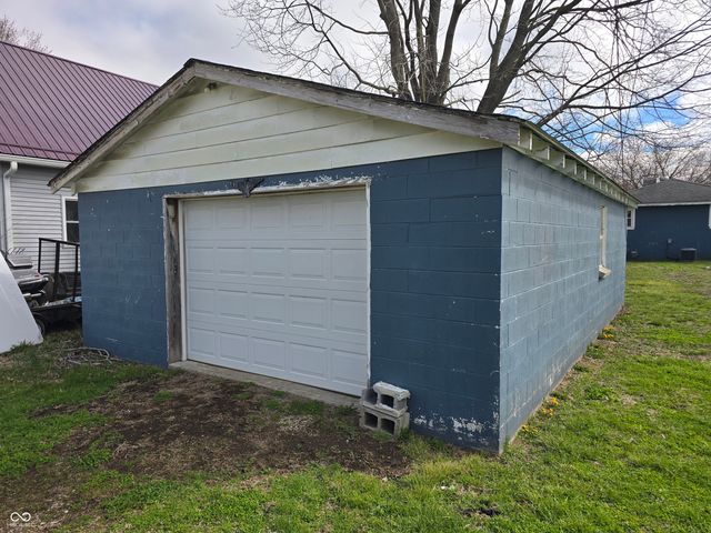 257 Lincoln Street, Spencer, IN 47460