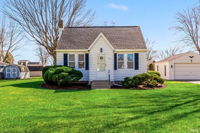 203 Maple Street, Walkerton, IN 46574