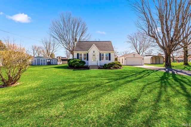 203 Maple Street, Walkerton, IN 46574