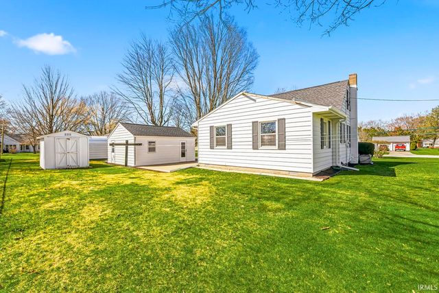 203 Maple Street, Walkerton, IN 46574