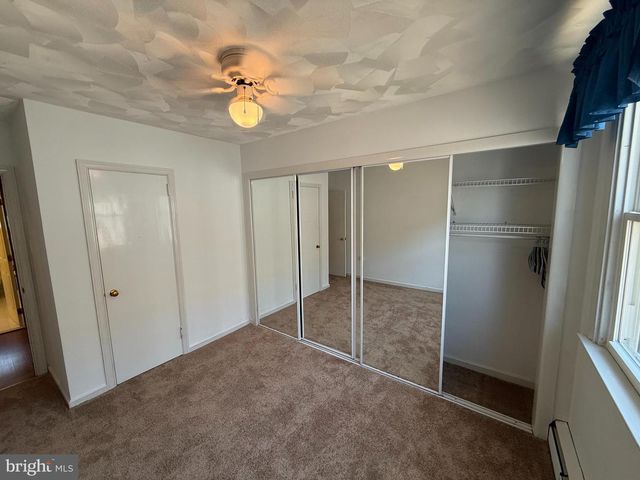 1005 RIPLEY ST, Philadelphia, PA 19111