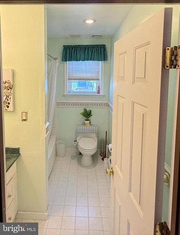 1005 RIPLEY ST, Philadelphia, PA 19111