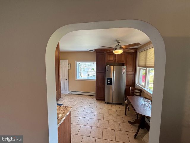 1005 RIPLEY ST, Philadelphia, PA 19111