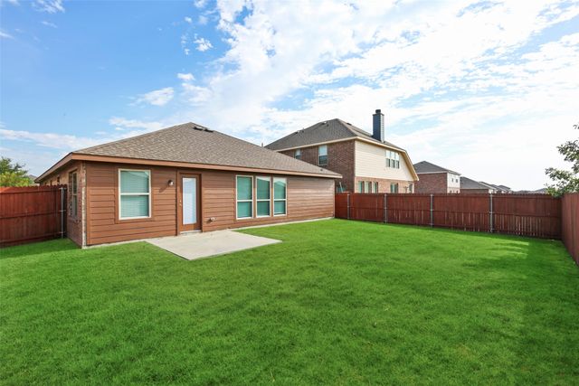 1703 Twin Hills Way, Princeton, TX 75407