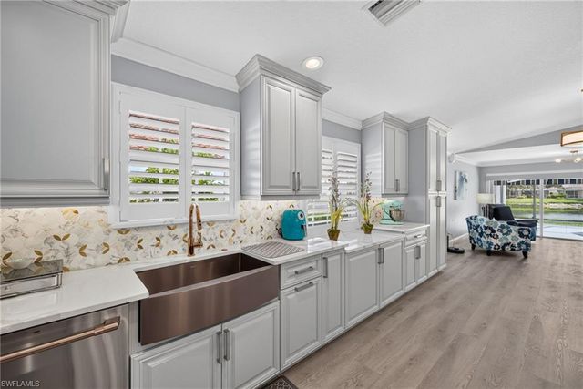 3123 Futuna LN, Naples, FL 34119