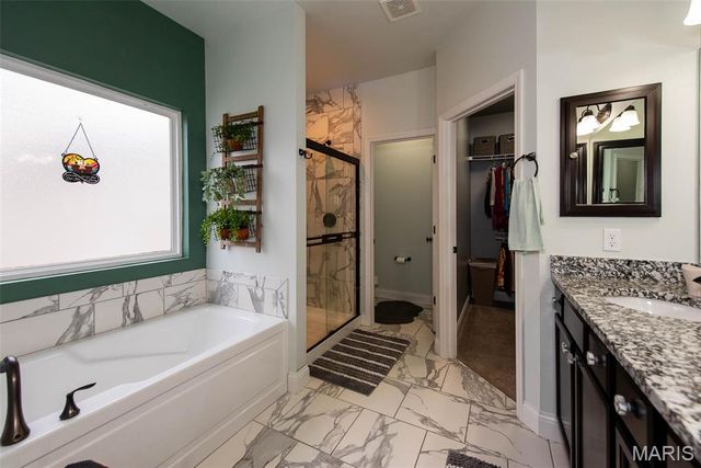 1011 Pine Creek Drive, Wentzville, MO 63385