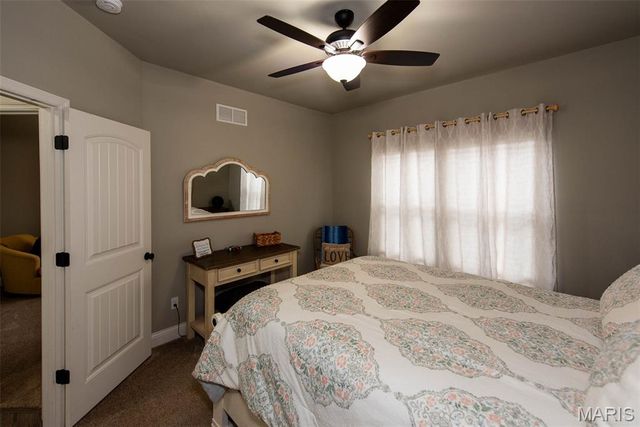 1011 Pine Creek Drive, Wentzville, MO 63385