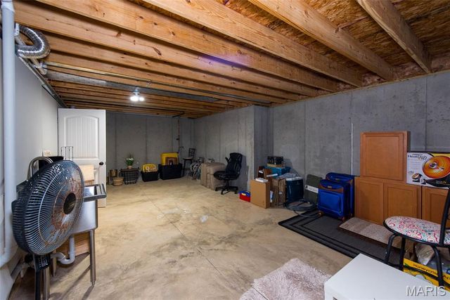 1011 Pine Creek Drive, Wentzville, MO 63385