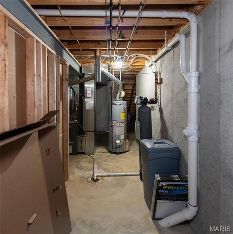 1011 Pine Creek Drive, Wentzville, MO 63385