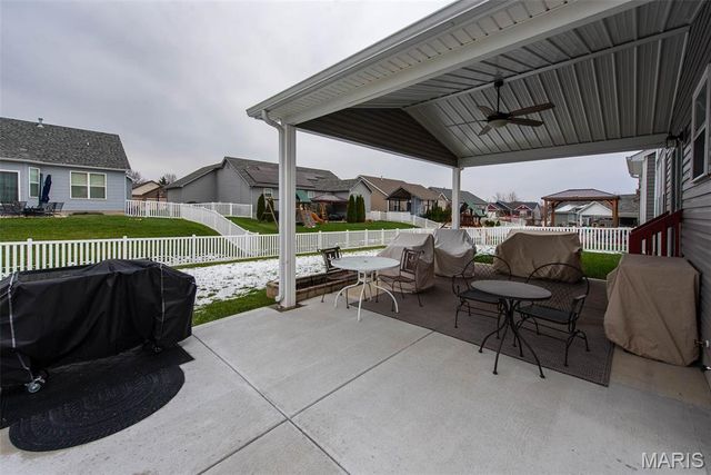 1011 Pine Creek Drive, Wentzville, MO 63385