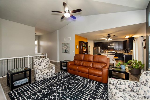 1011 Pine Creek Drive, Wentzville, MO 63385