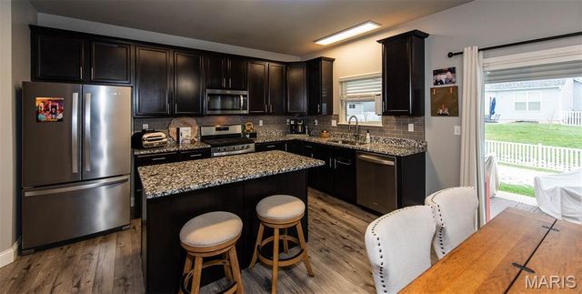 1011 Pine Creek Drive, Wentzville, MO 63385