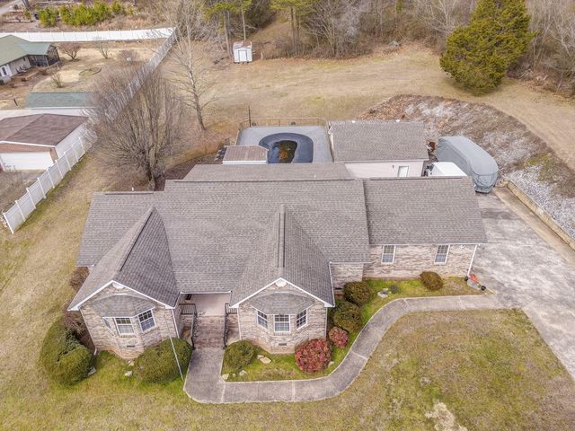 9017 Springfield Road, Soddy Daisy, TN 37379