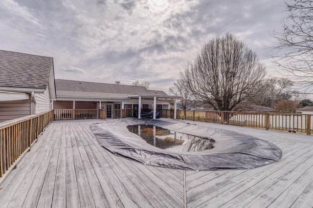 9017 Springfield Road, Soddy Daisy, TN 37379