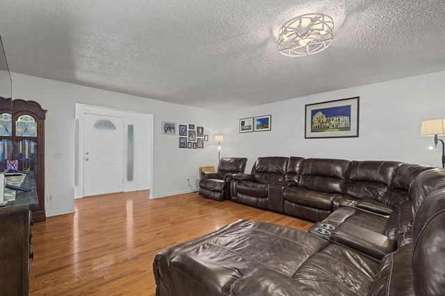 9017 Springfield Road, Soddy Daisy, TN 37379