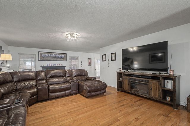 9017 Springfield Road, Soddy Daisy, TN 37379