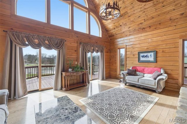 3245 Cedar Falls Road, Bonne Terre, MO 63628