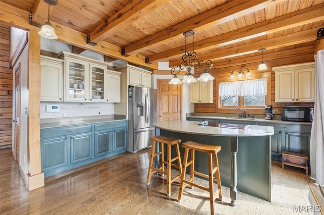 3245 Cedar Falls Road, Bonne Terre, MO 63628