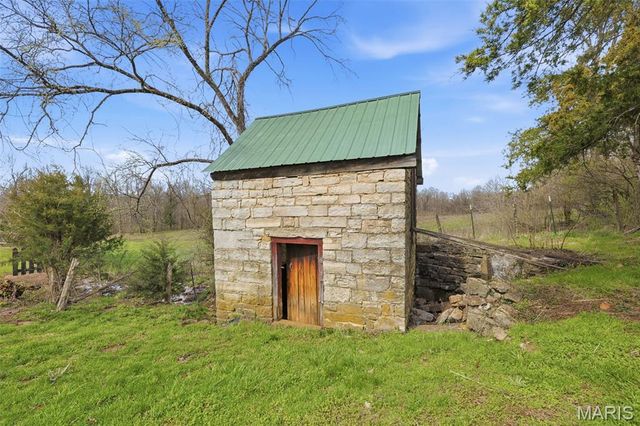 3245 Cedar Falls Road, Bonne Terre, MO 63628