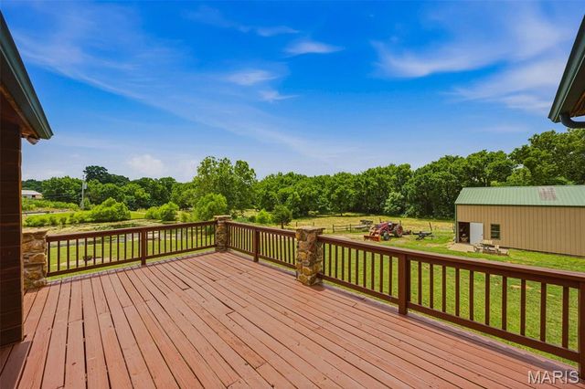 3245 Cedar Falls Road, Bonne Terre, MO 63628