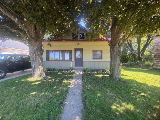 129 N Glendale Avenue, Tomah, WI 54660