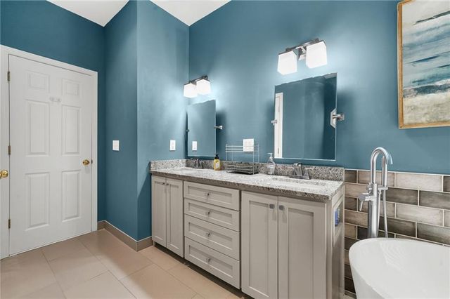 4995 Hyde Way, Cumming, GA 30040