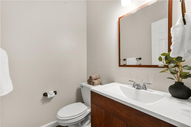 4995 Hyde Way, Cumming, GA 30040
