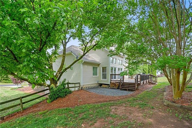 4995 Hyde Way, Cumming, GA 30040