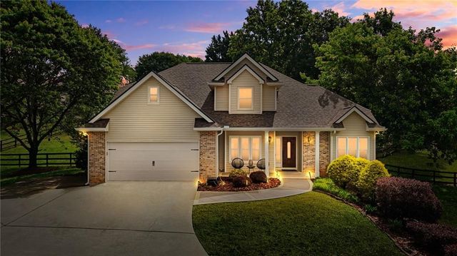 4995 Hyde Way, Cumming, GA 30040