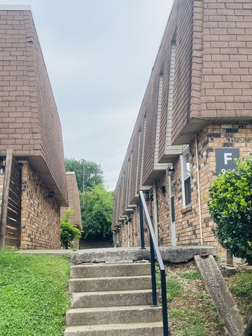 370 Wallace Rd Apt F11, Nashville, TN 37211