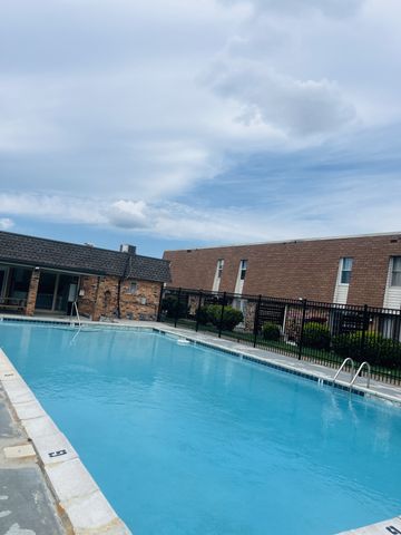 370 Wallace Rd Apt F11, Nashville, TN 37211