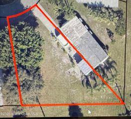 463 E Egret Circle, Barefoot Bay, FL 32976