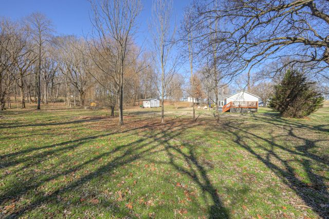 3238 Murphy Ln, Columbia, TN 38401