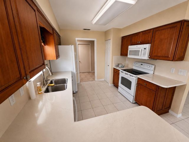 3526 INNISBROOK DRIVE, Lakeland, FL 33810