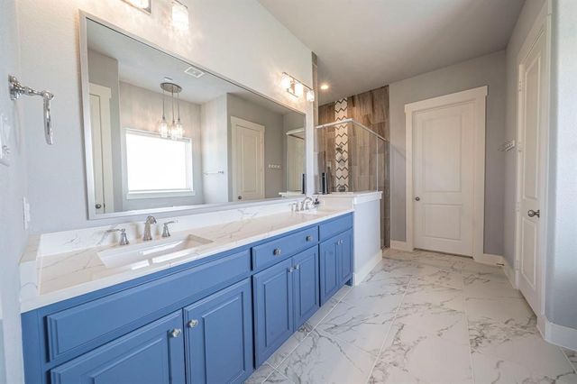 1610 Ryder Lee Lane, Waxahachie, TX 75165