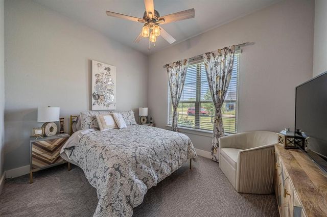 1610 Ryder Lee Lane, Waxahachie, TX 75165