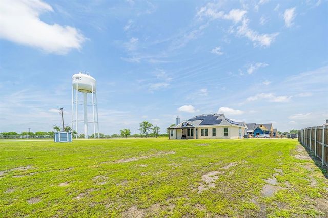 1610 Ryder Lee Lane, Waxahachie, TX 75165